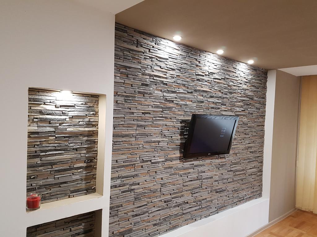 Woodstone Apartment 普洛耶什蒂 外观 照片