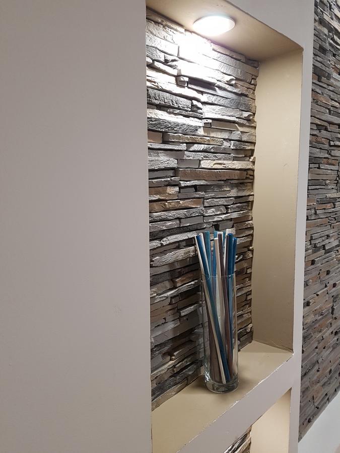 Woodstone Apartment 普洛耶什蒂 外观 照片
