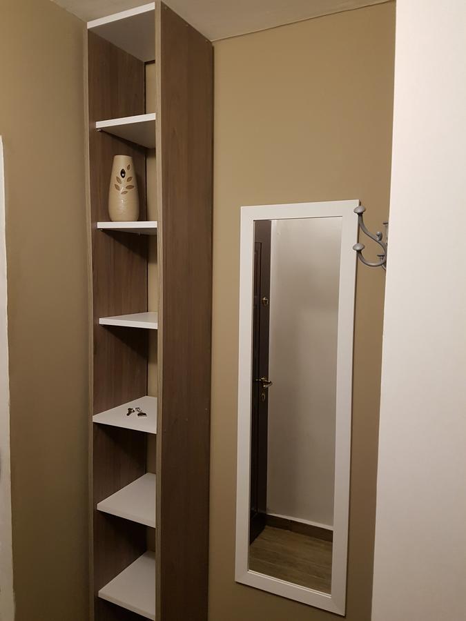 Woodstone Apartment 普洛耶什蒂 外观 照片